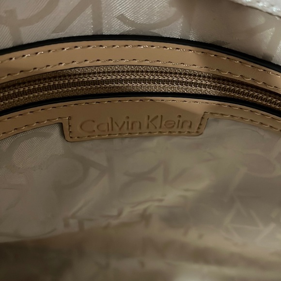 New Calvin Klein Monogram Tote - Picture 13 of 14